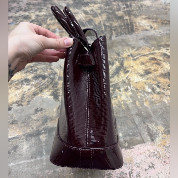 Louis Vuitton Prune Electric Epi Leather Mirabeau GM Bag - Picture 9 of 14